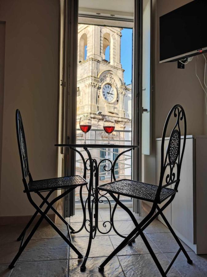 Il Plebiscito Luxury Loft Fronte Basilica Daire Martina Franca Dış mekan fotoğraf